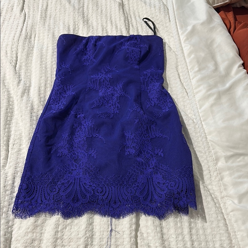 Elegant Blue Lace Dress